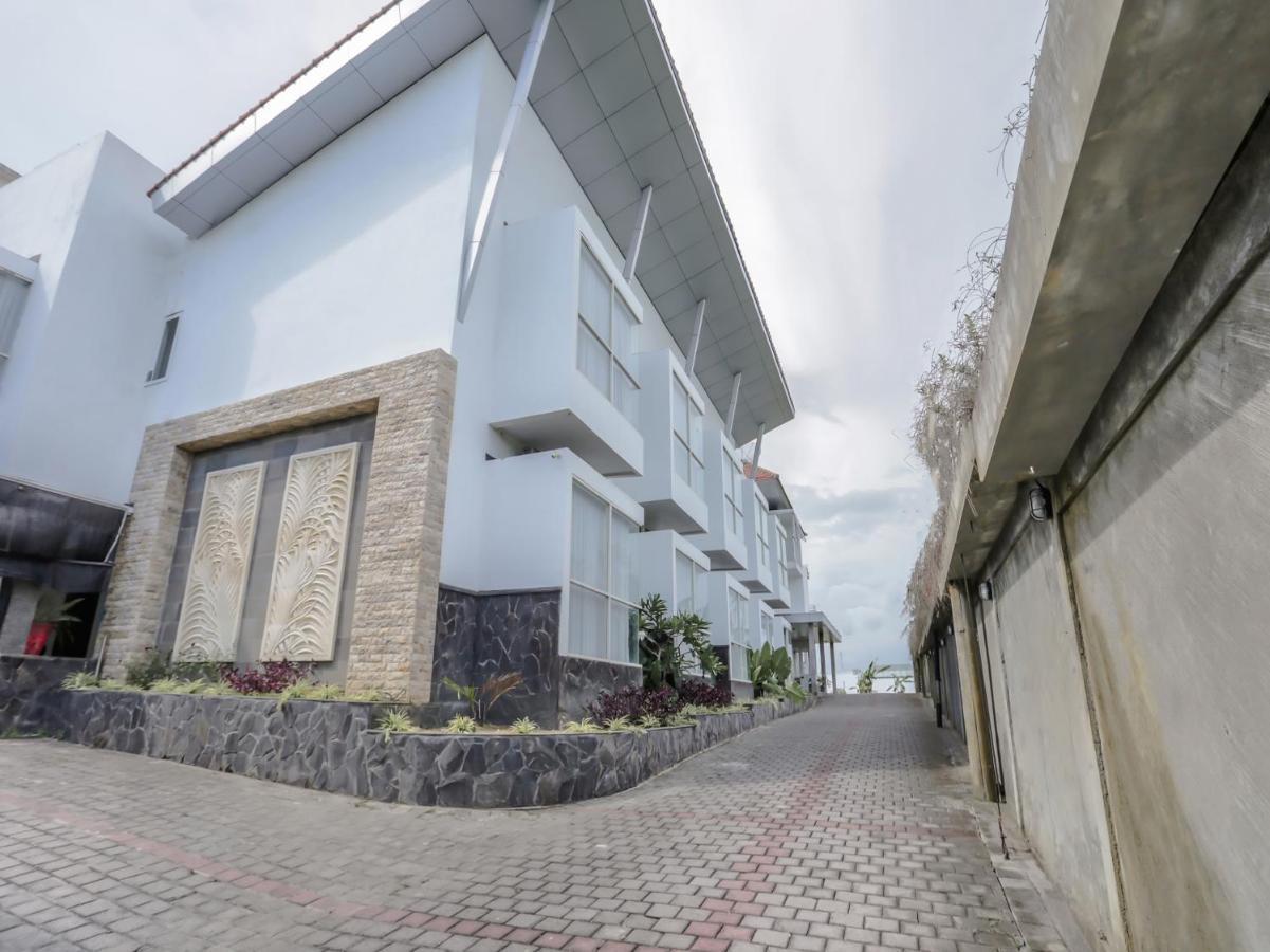 Oyo 3980 Lestari Residence Seminyak Esterno foto