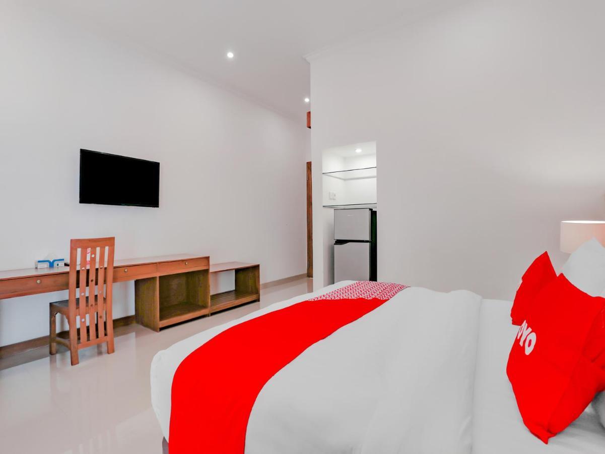 Oyo 3980 Lestari Residence Seminyak Esterno foto