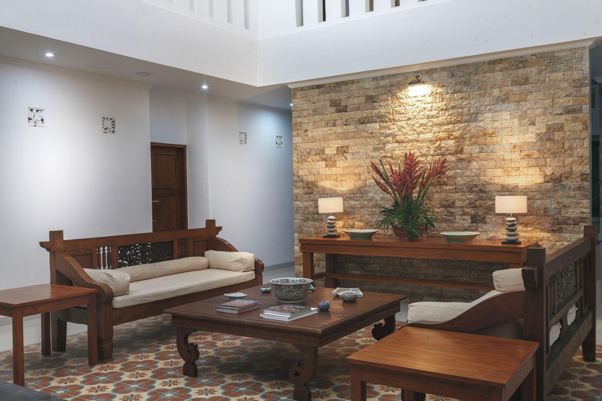 Oyo 3980 Lestari Residence Seminyak Esterno foto